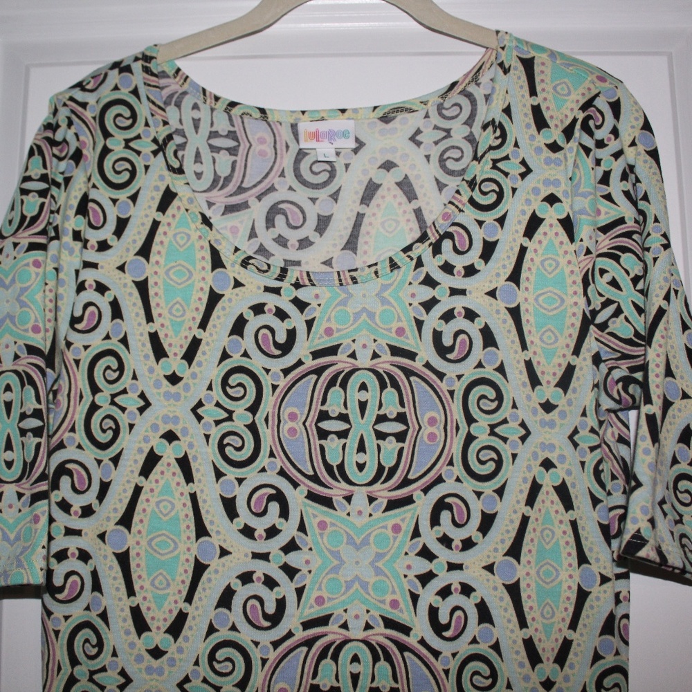 LuLaRoe Ana (maxi dress) with bold pattern